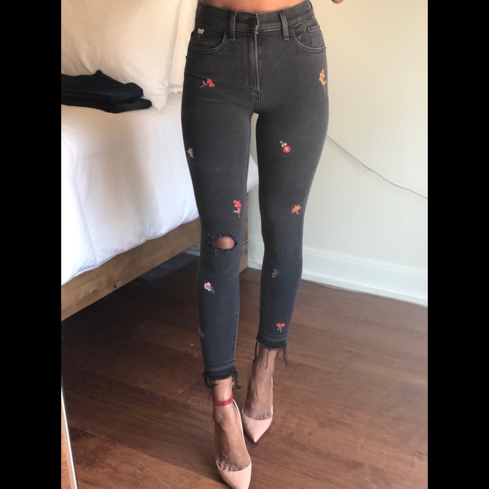 Express Jeans High Rise Ankle Legging Embroidered